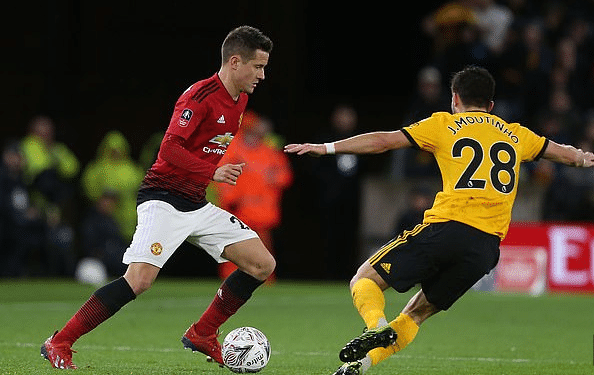 中遭遇火灾 中遭遇火灾