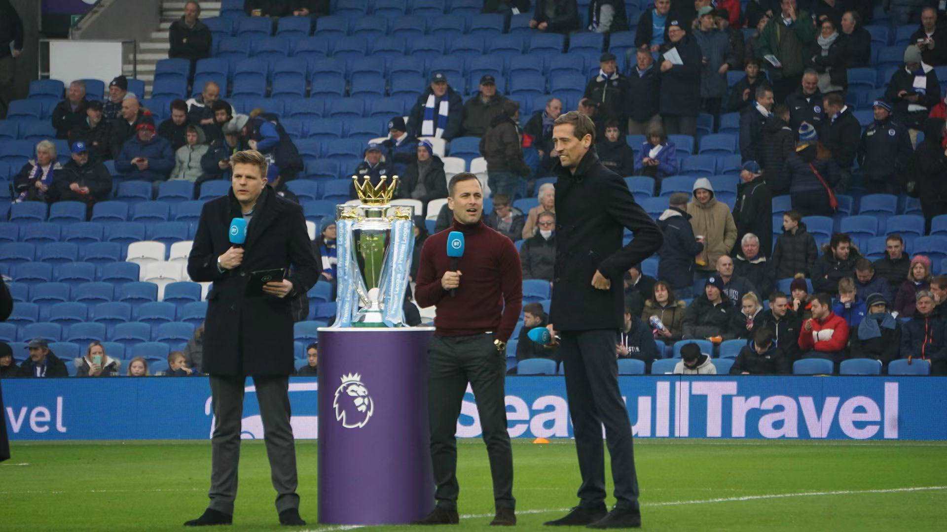 际机场的这 际机场的这